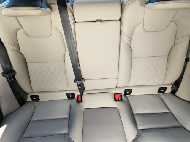 New 2026 Volvo XC60 T8 Plus w/ Protection Package Premier AWD/4WD image 14