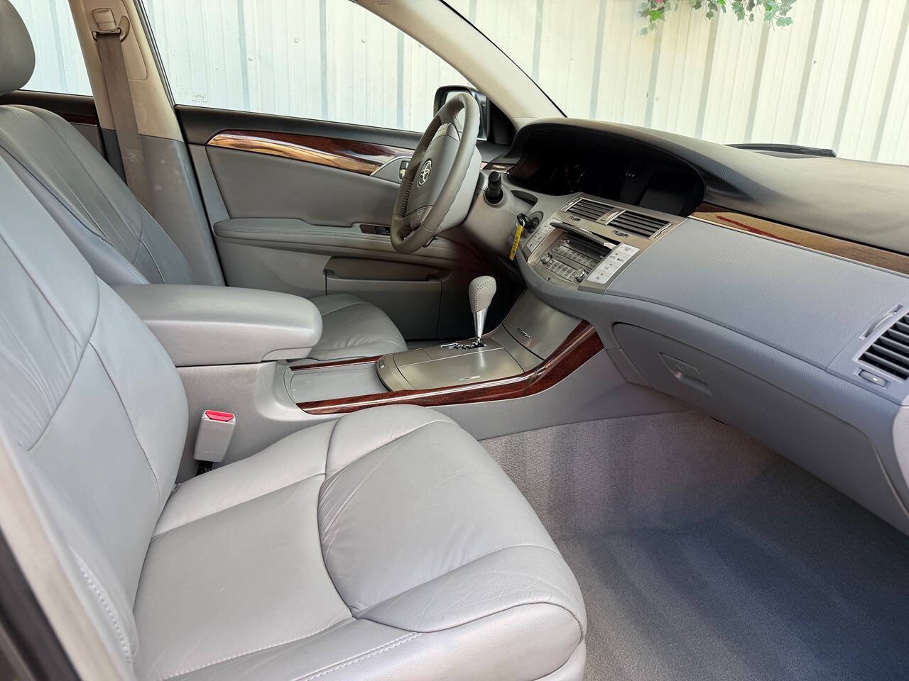 Used 2008 Toyota Avalon Touring FWD image 14