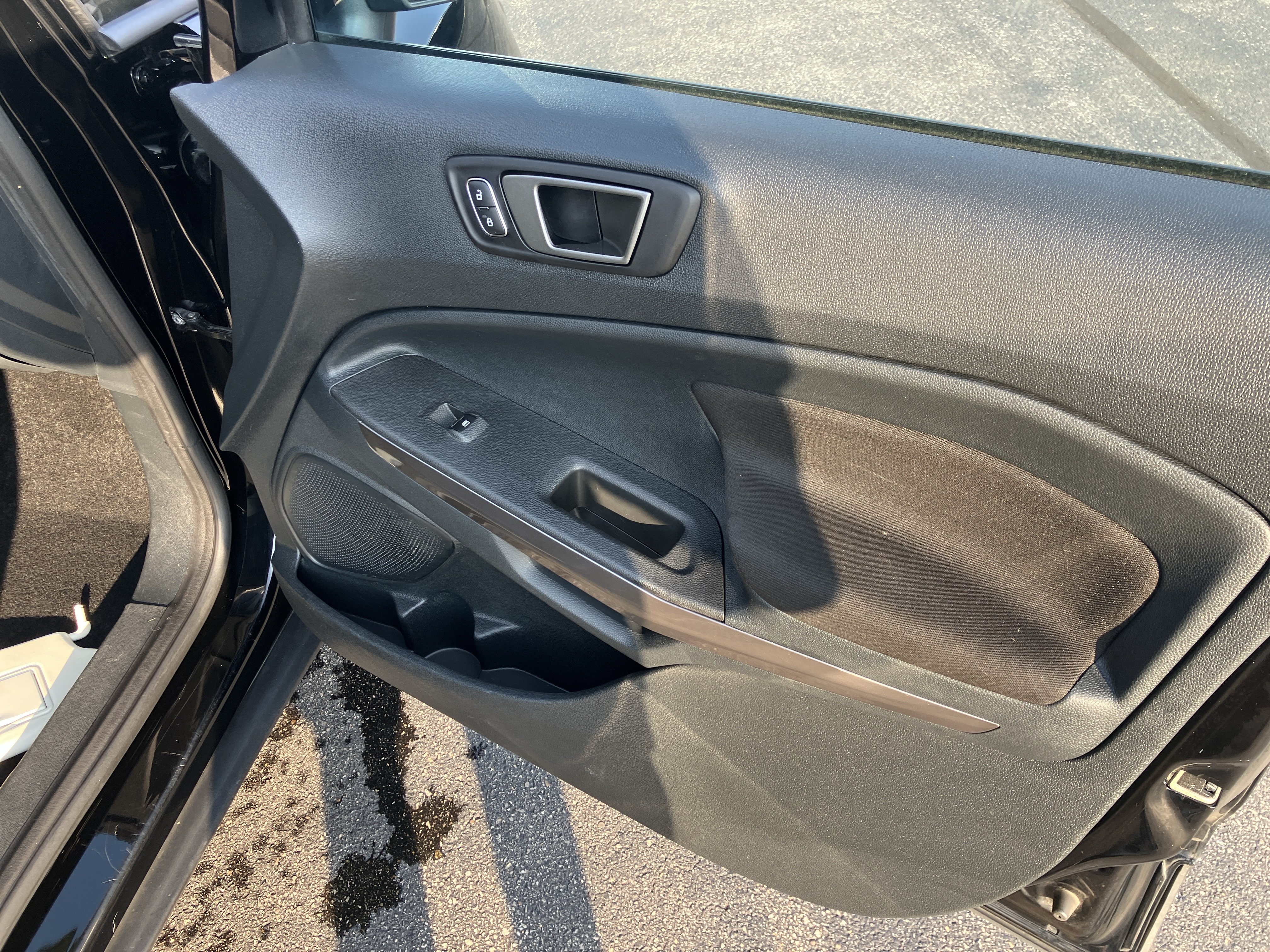 Used 2021 Ford EcoSport SE FWD image 10
