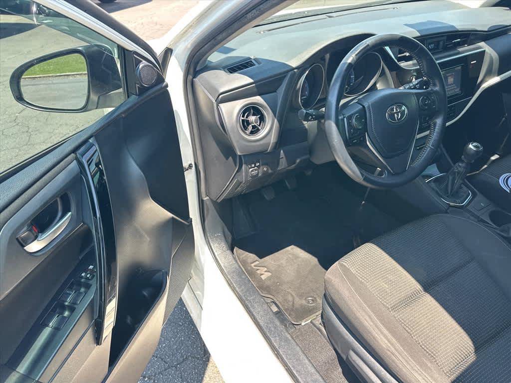 Used 2017 Toyota Corolla iM FWD image 9