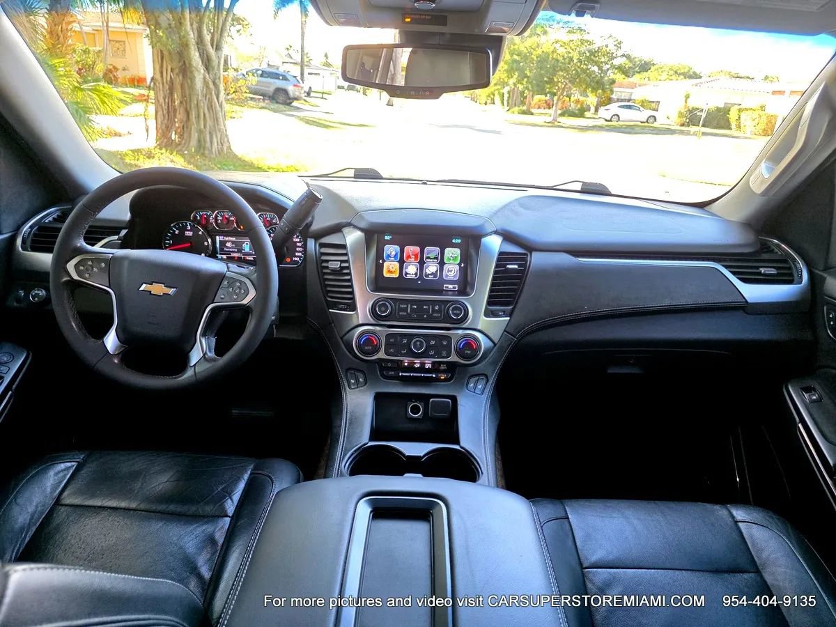 Used 2018 Chevrolet Suburban LT RWD image 21