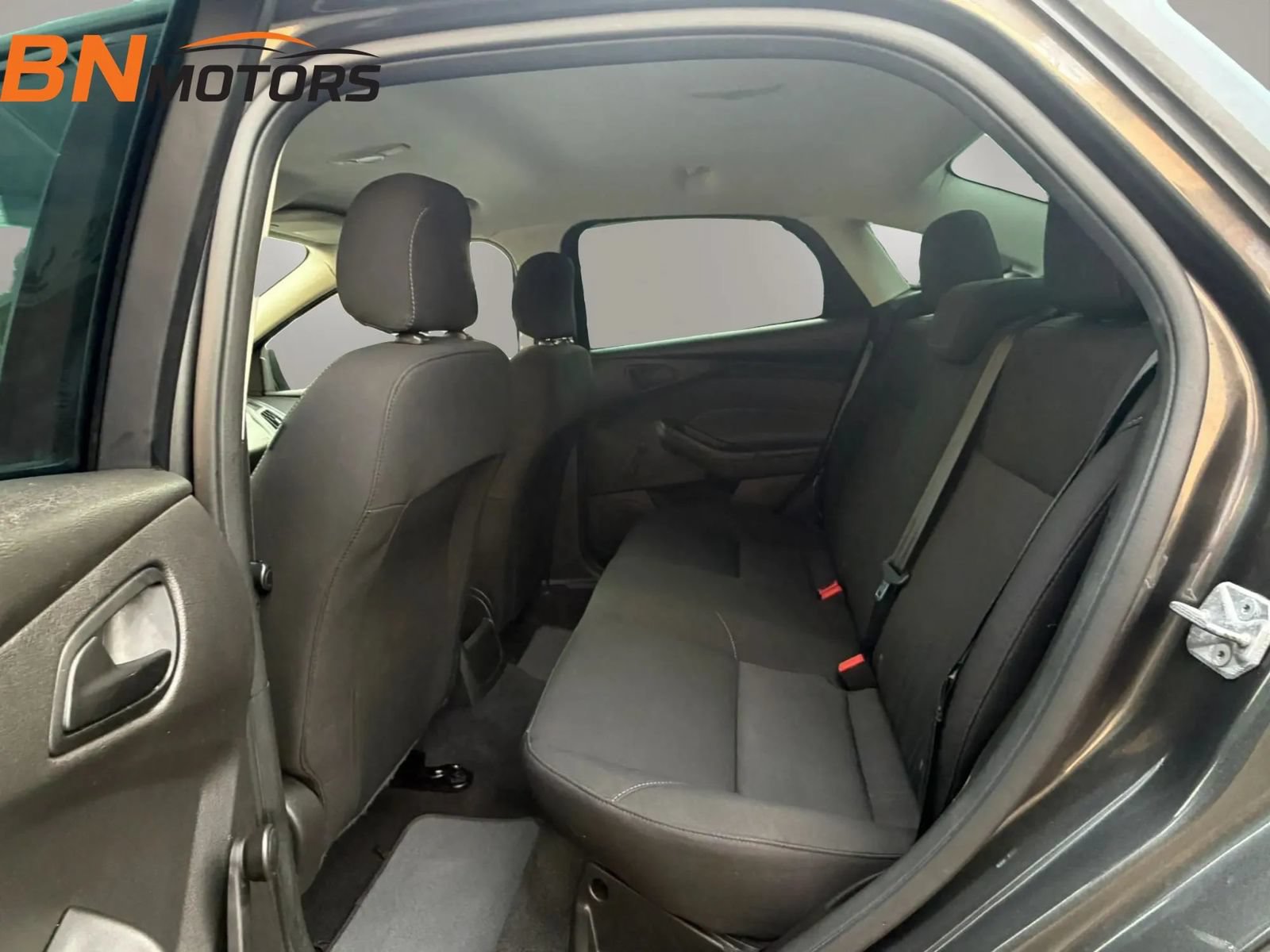 Used 2016 Ford Focus S FWD image 16