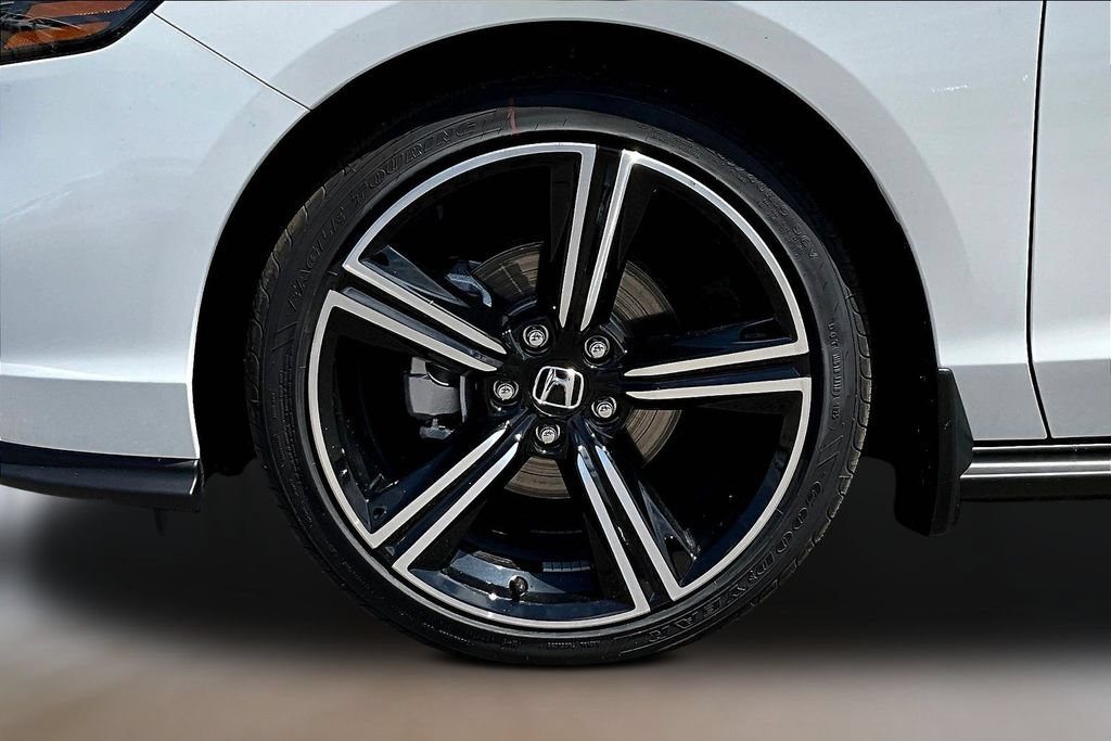New 2026 Honda Accord SE image 12