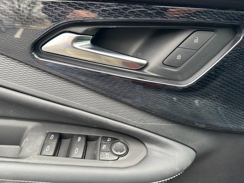 New 2026 Chevrolet Blazer EV LT image 11