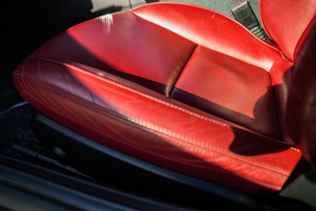 Used 2016 Mercedes-Benz SLK 300 image 32