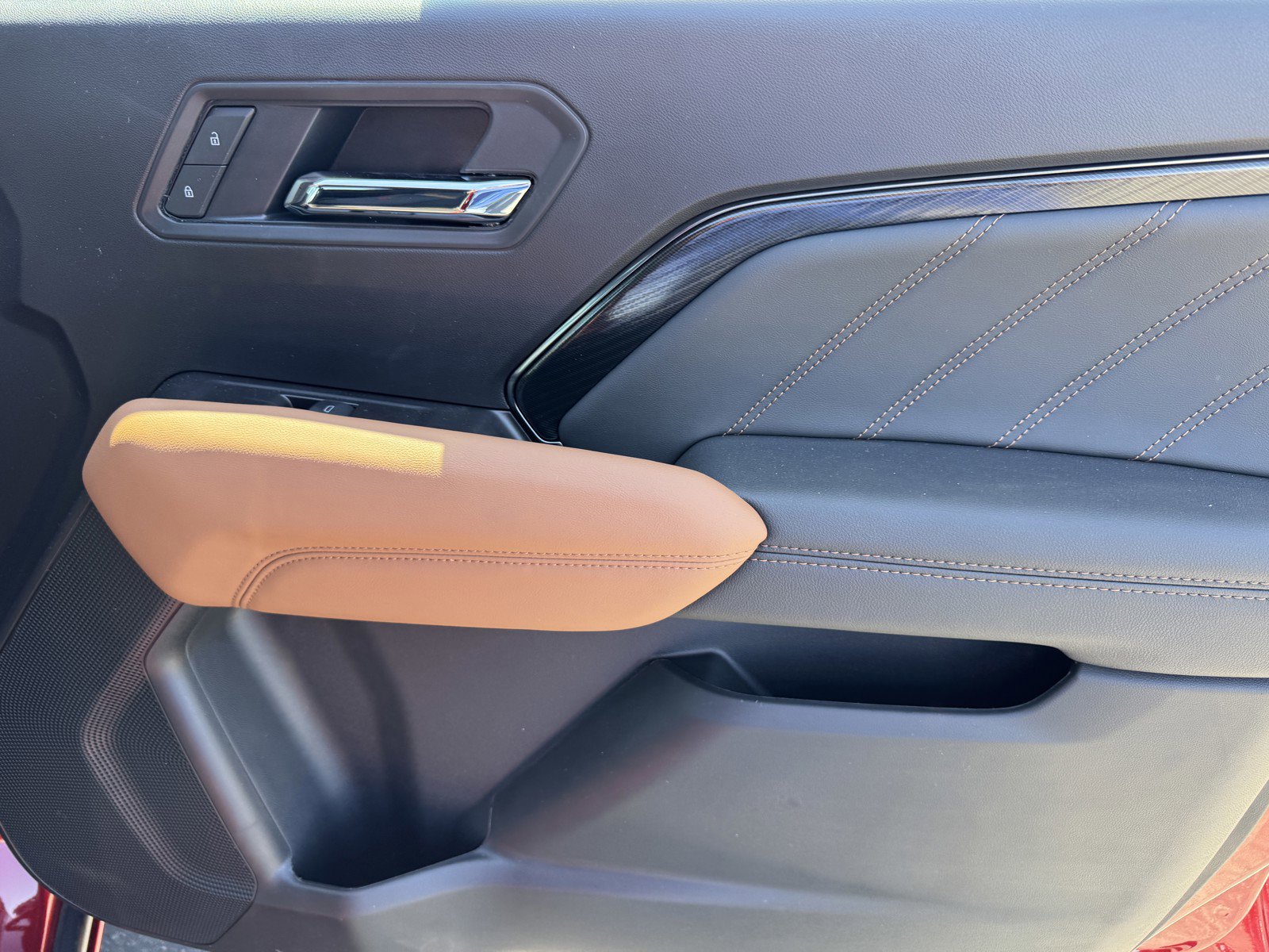New 2026 GMC Canyon AT4 AWD/4WD image 9