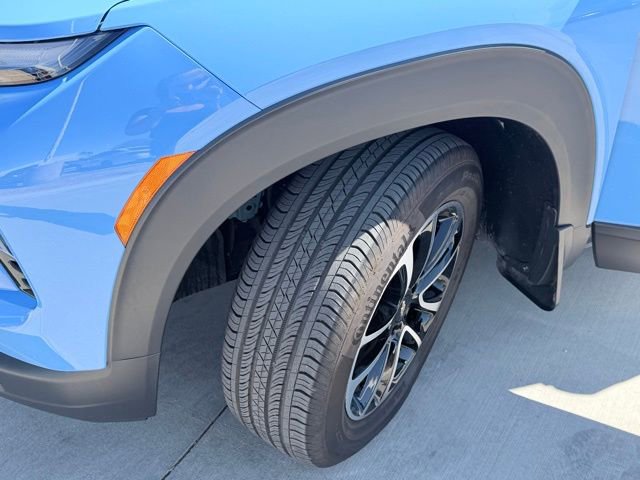 Used 2024 Chevrolet TrailBlazer LT w/ LT Cold Weather Package image 32