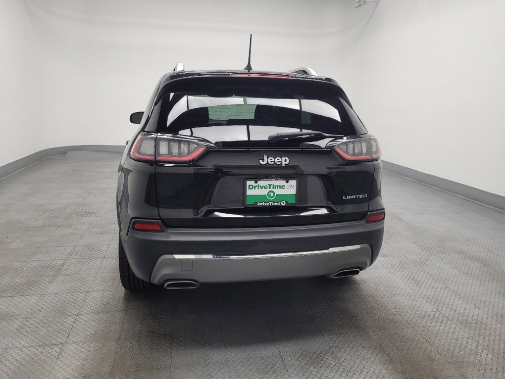 Used 2019 Jeep Cherokee Limited w/ Luxury Group FWD image 6