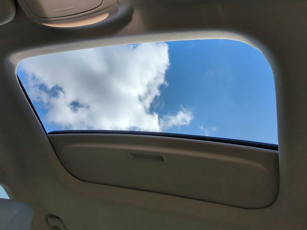 Used 2020 Lincoln MKZ Reserve w/ Elements Package image 19