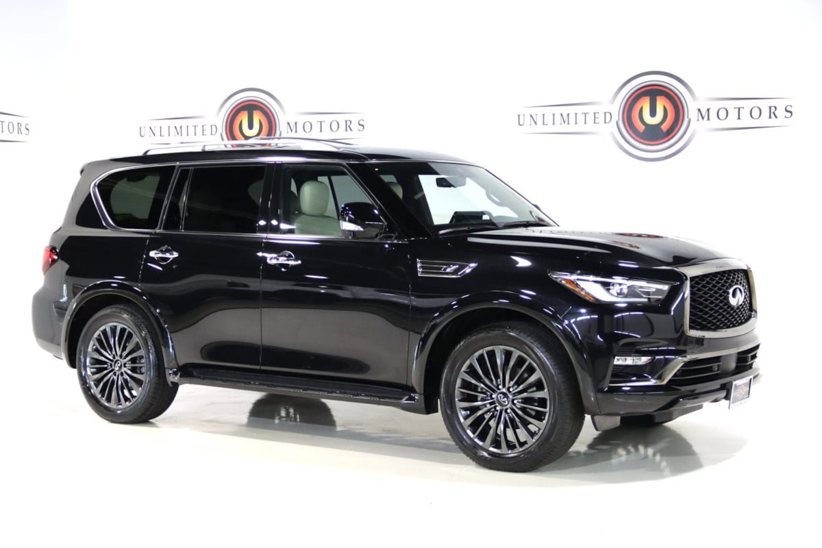 Used 2024 INFINITI QX80 Sensory AWD/4WD image 6
