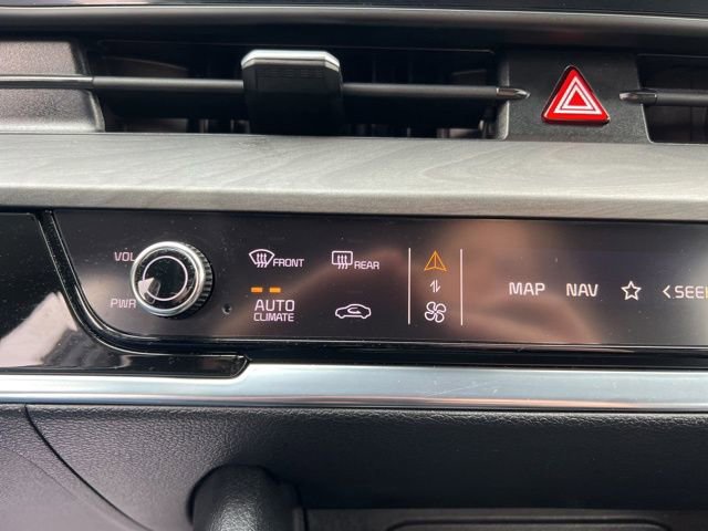 Used 2024 Kia Sportage X-Line w/ X-Line Premium Package image 21