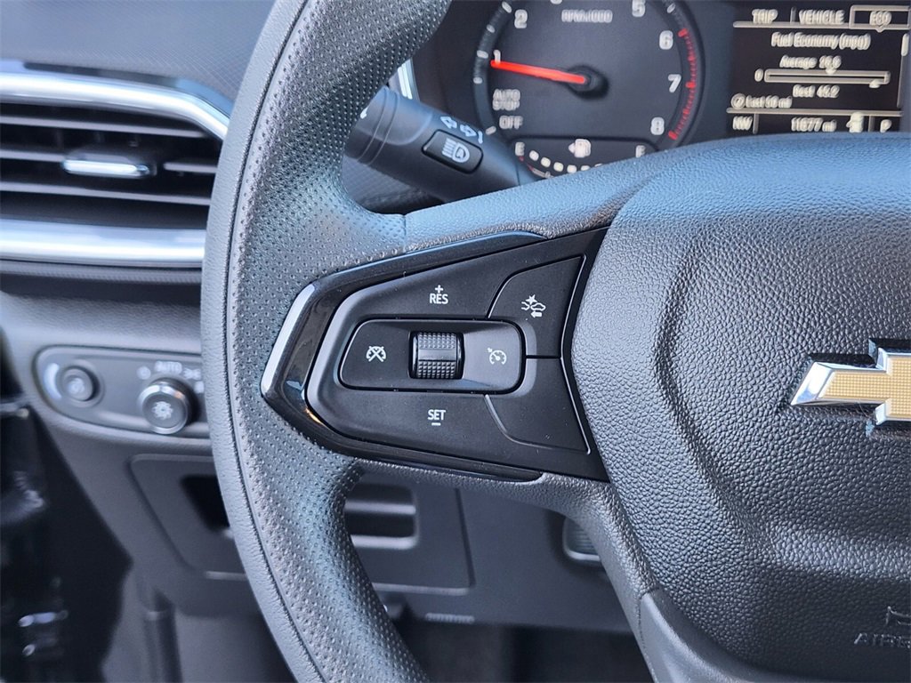 Used 2023 Chevrolet TrailBlazer LT image 23