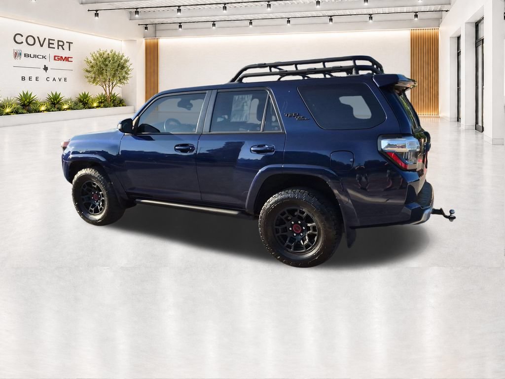 Used 2024 Toyota 4Runner TRD Off-Road Premium AWD/4WD image 8