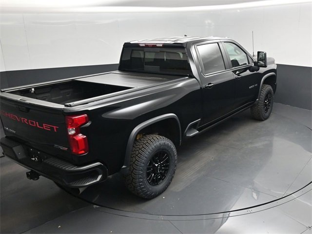 Used 2024 Chevrolet Silverado 2500 ZR2 w/ Technology Package image 51