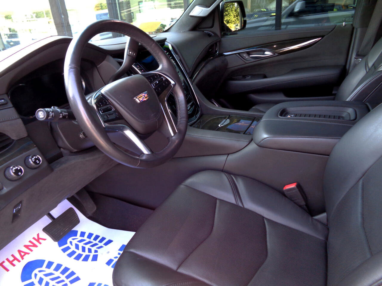 Used 2019 Cadillac Escalade ESV Platinum image 10
