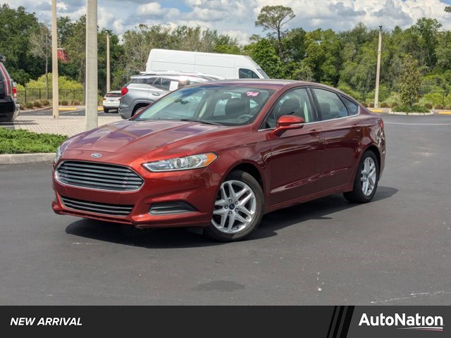 Used 2014 Ford Fusion SE image 1