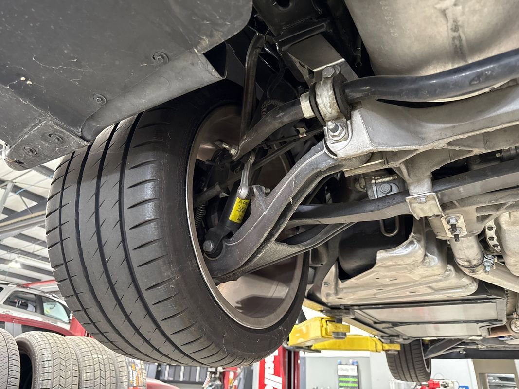 Used 2010 Chevrolet Corvette Grand Sport w/ Preferred Equipment Group image 14