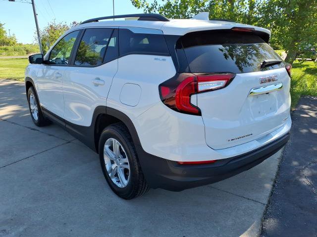 Used 2024 GMC Terrain SLE w/ Driver Convenience Package AWD/4WD image 7