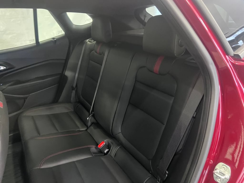 Used 2024 Chevrolet Trax RS w/ Driver Confidence Package FWD image 34