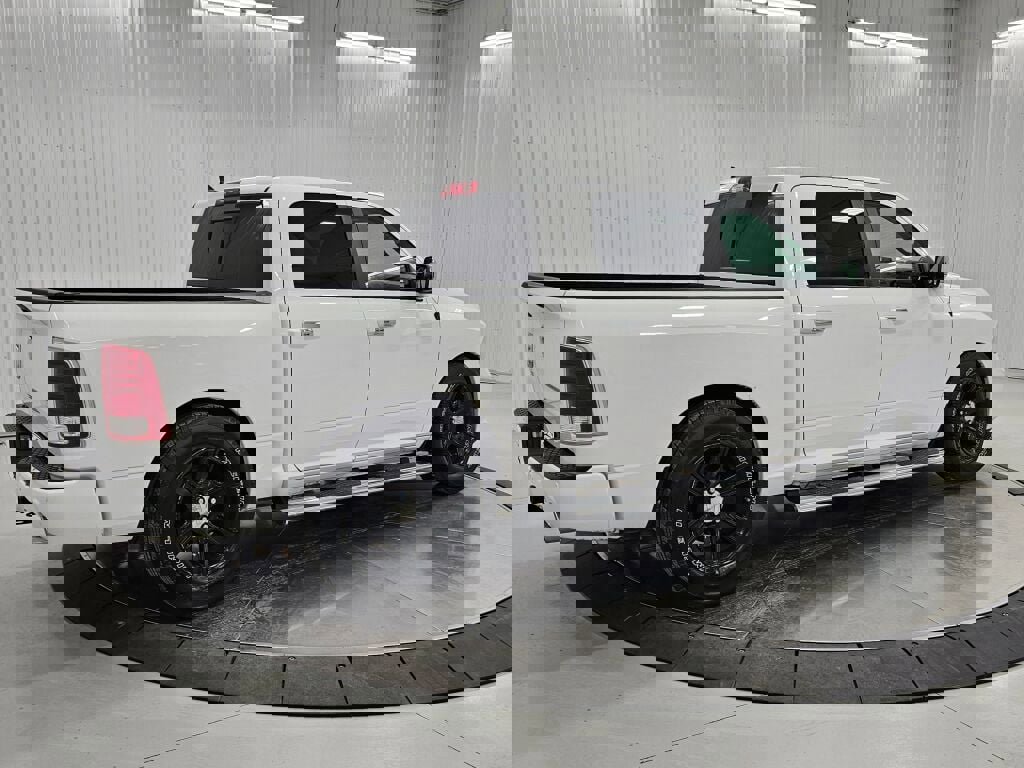 Used 2015 RAM 1500 Limited image 5