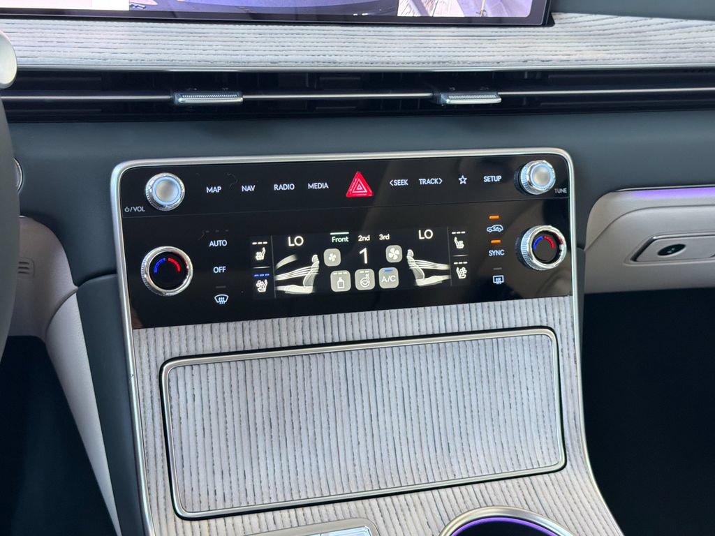 New 2026 Genesis GV80 3.5T Prestige AWD/4WD image 22