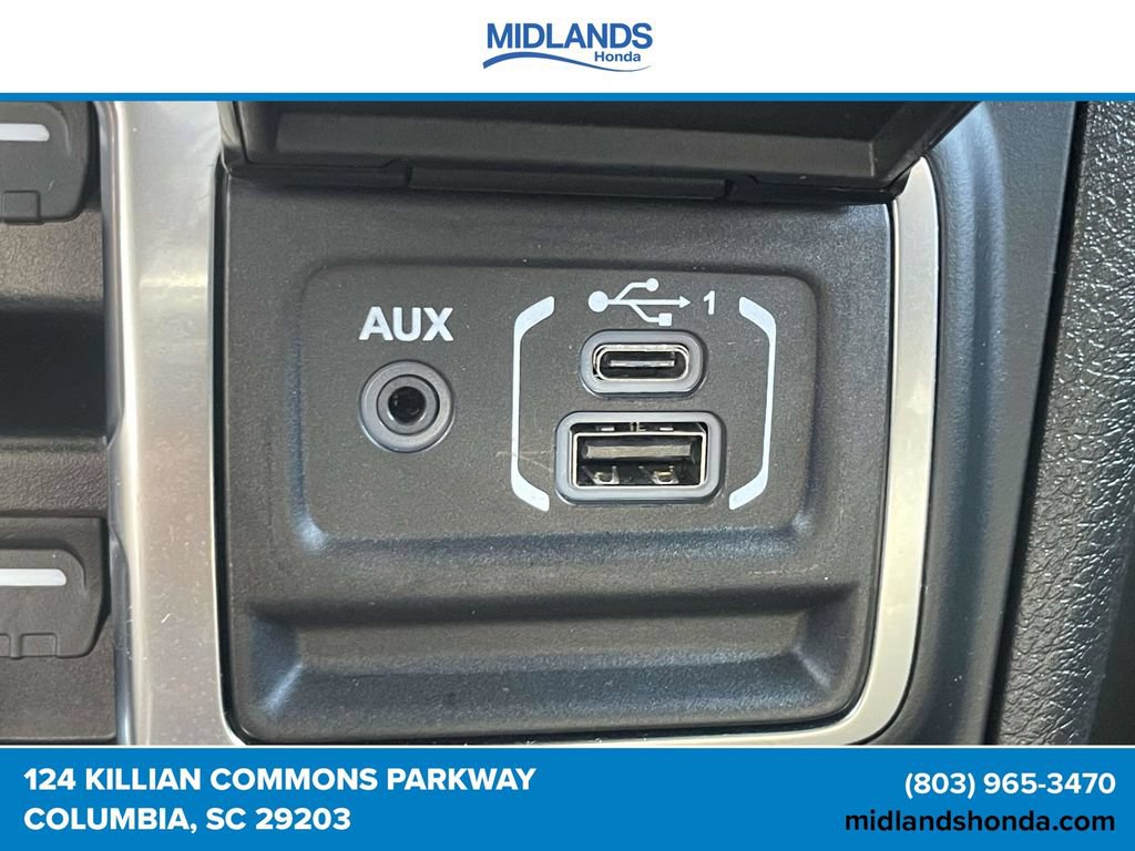 Used 2024 Jeep Wrangler Unlimited AWD/4WD image 29
