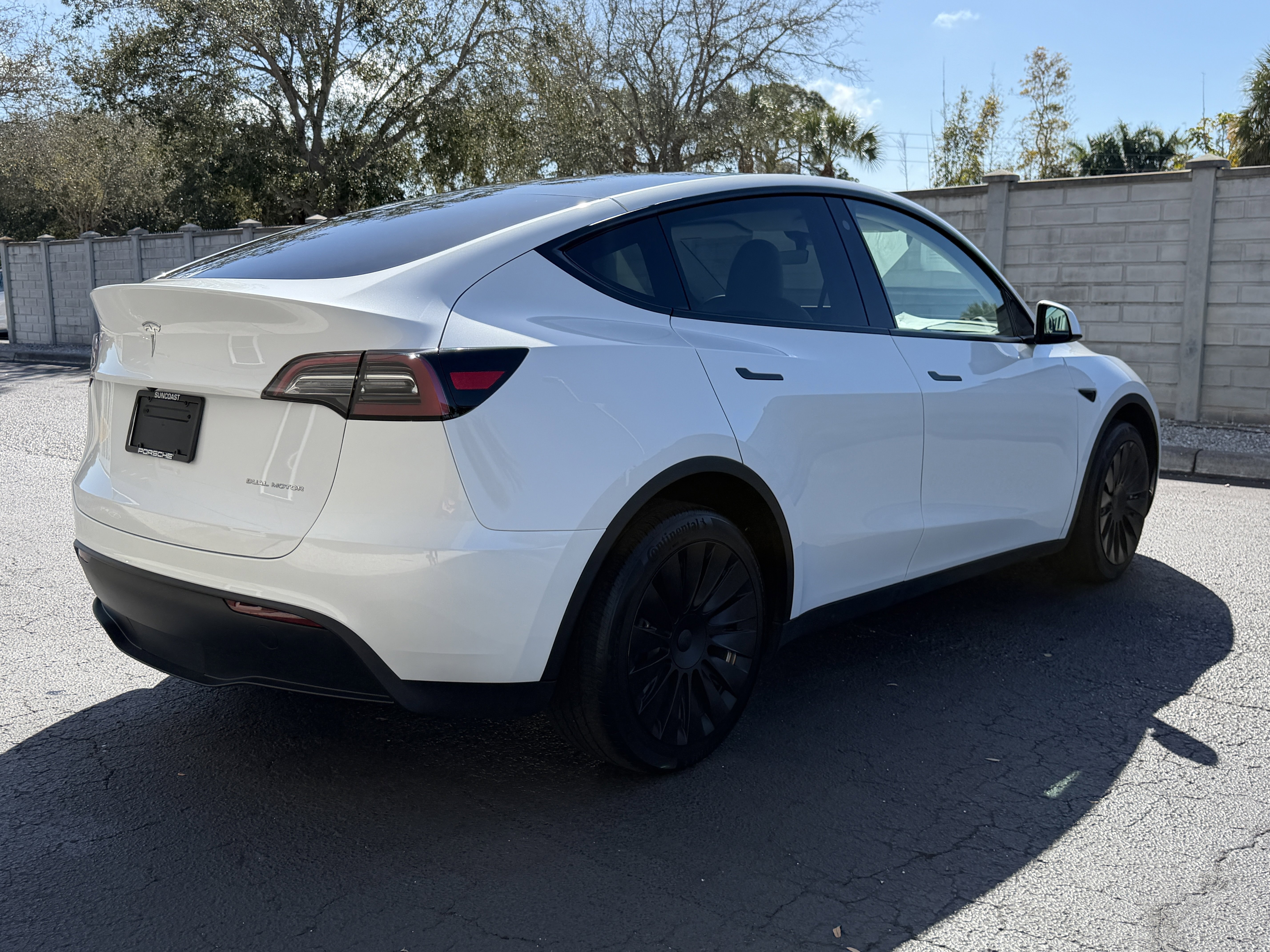 Used 2023 Tesla Model Y Long Range image 6