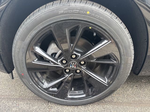 New 2026 Buick Envision Sport Touring image 5