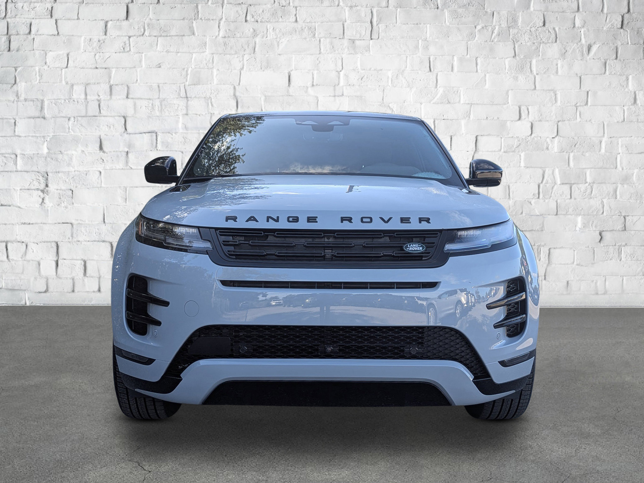 New 2026 Land Rover Range Rover Evoque Dynamic SE image 8