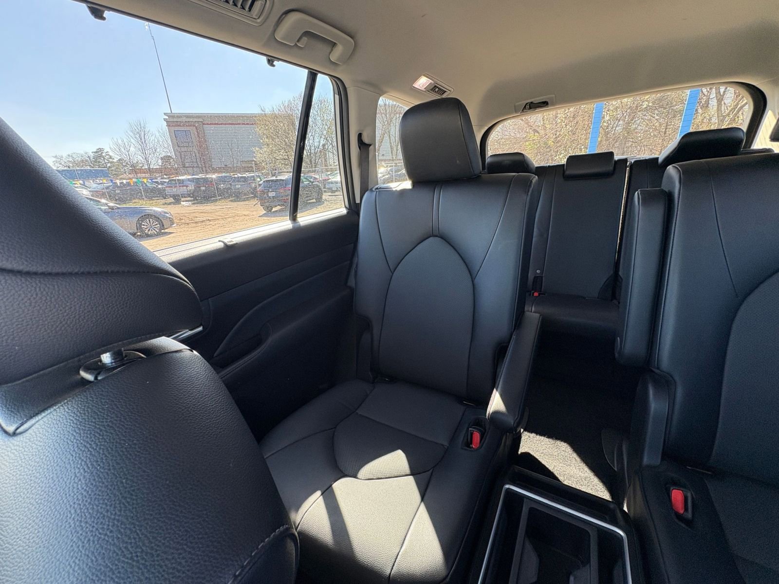 Used 2025 Toyota Grand Highlander FWD image 41