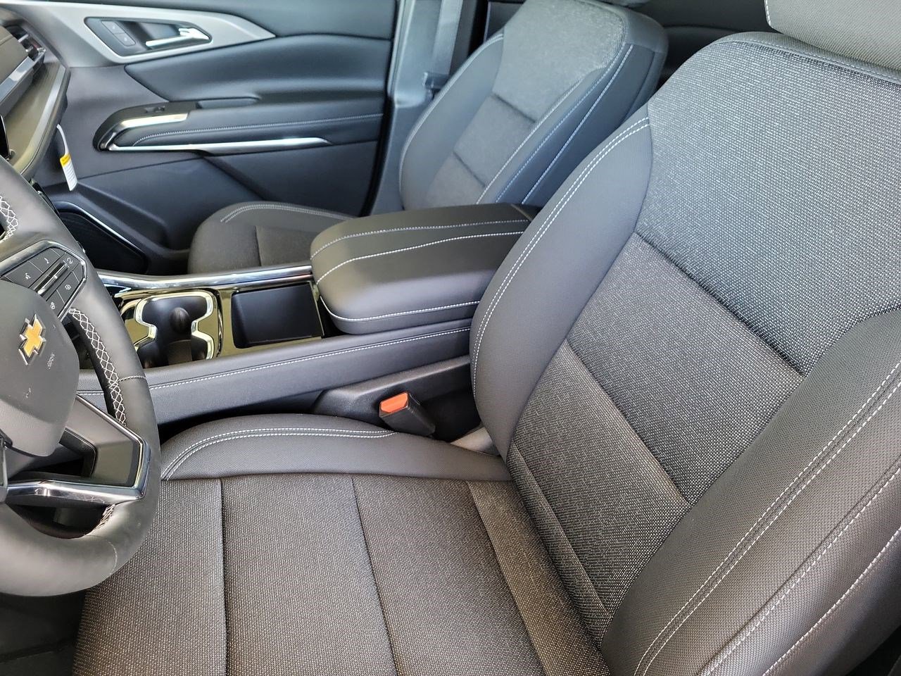 New 2026 Chevrolet Traverse LT w/ Enhanced Driving Package image 22