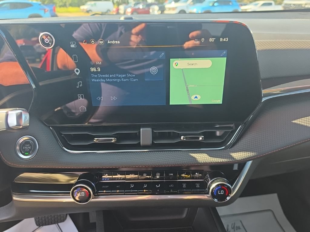 Used 2025 Chevrolet Equinox RS w/ Safety and Technology Package FWD image 18