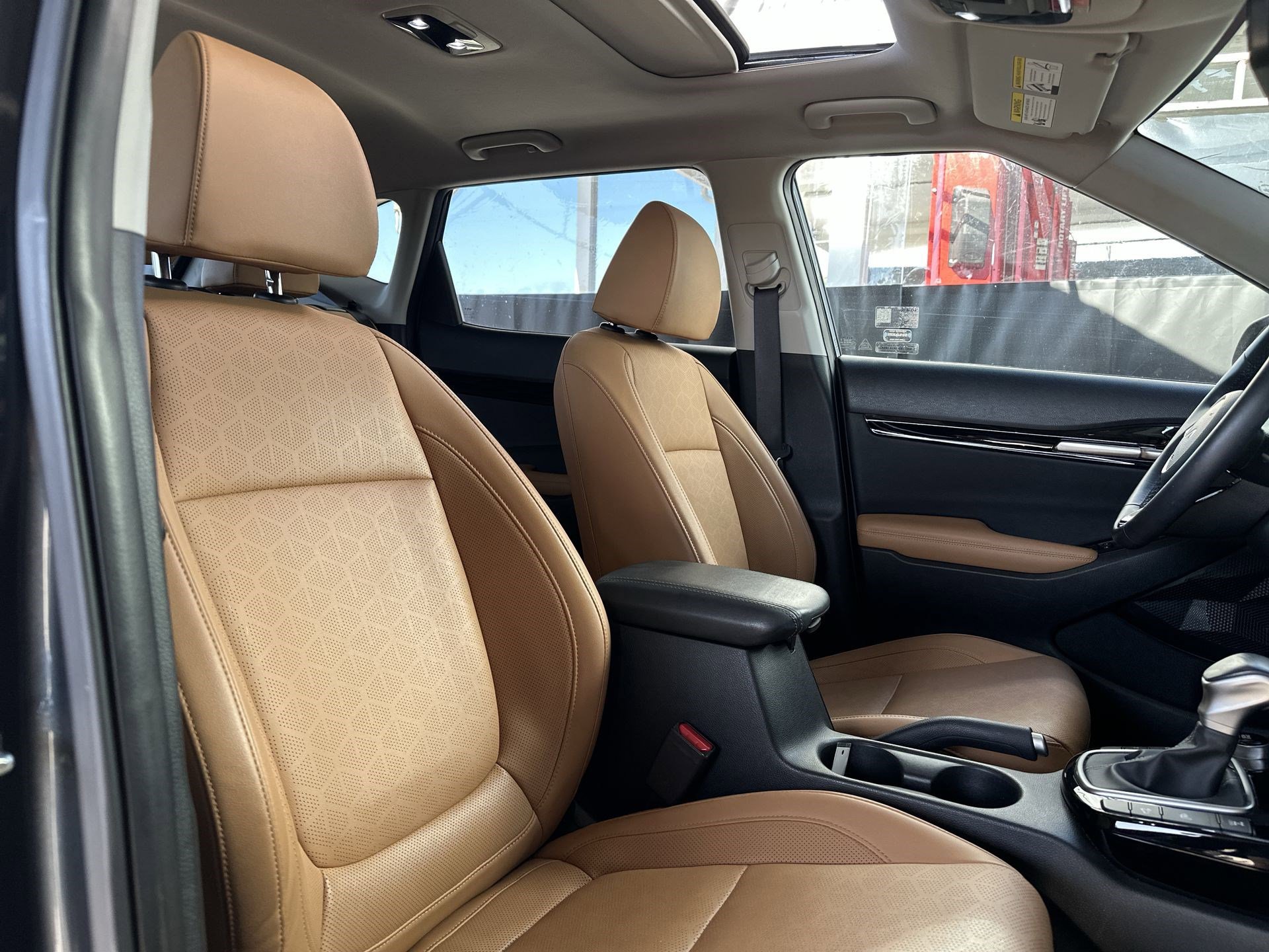 Certified 2024 Kia Seltos EX image 26