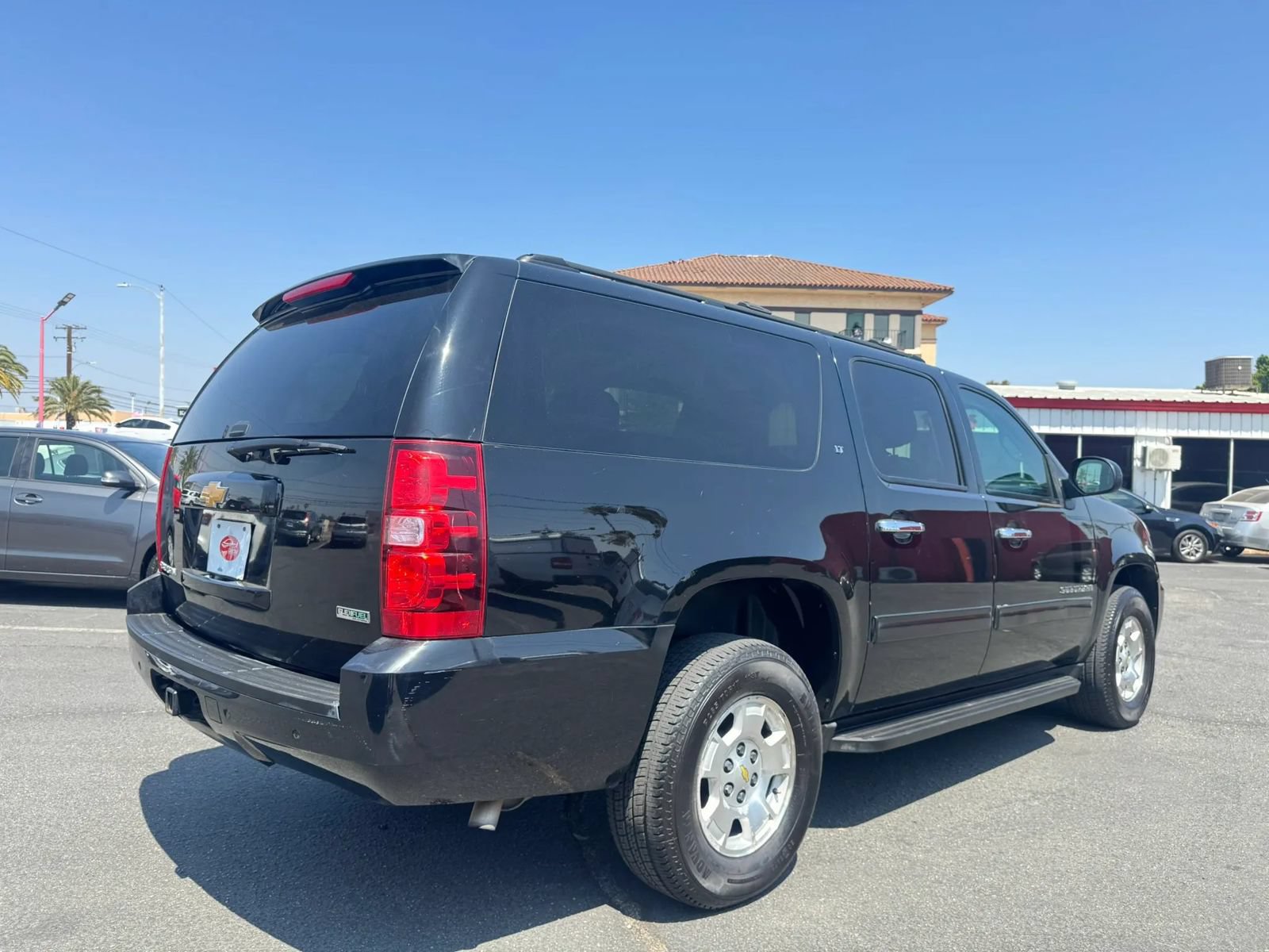Used 2012 Chevrolet Suburban LT AWD/4WD image 8