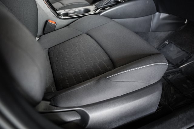 Used 2024 Toyota Corolla SE image 31