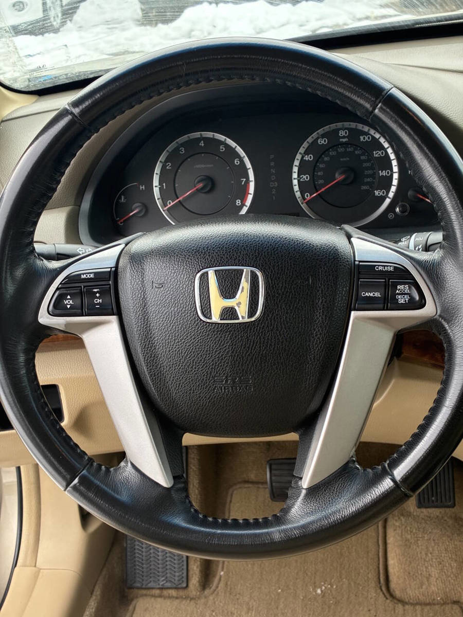 Used 2009 Honda Accord EX-L image 11