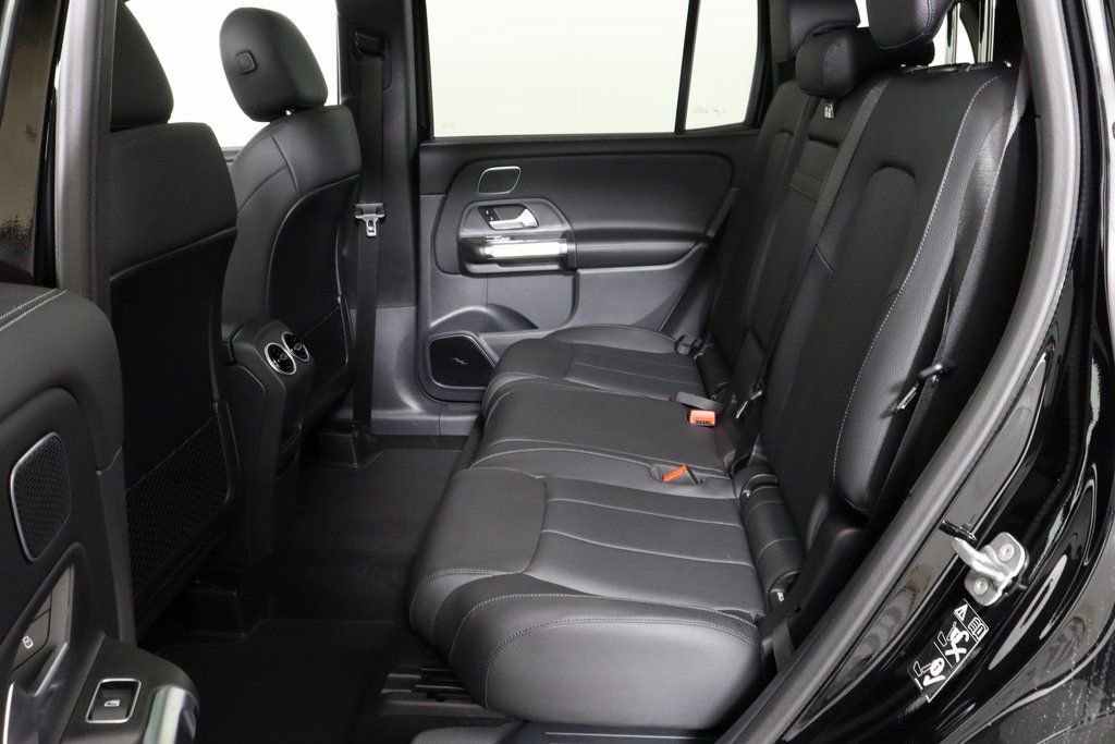 New 2025 Mercedes-Benz GLB 250 4MATIC image 15