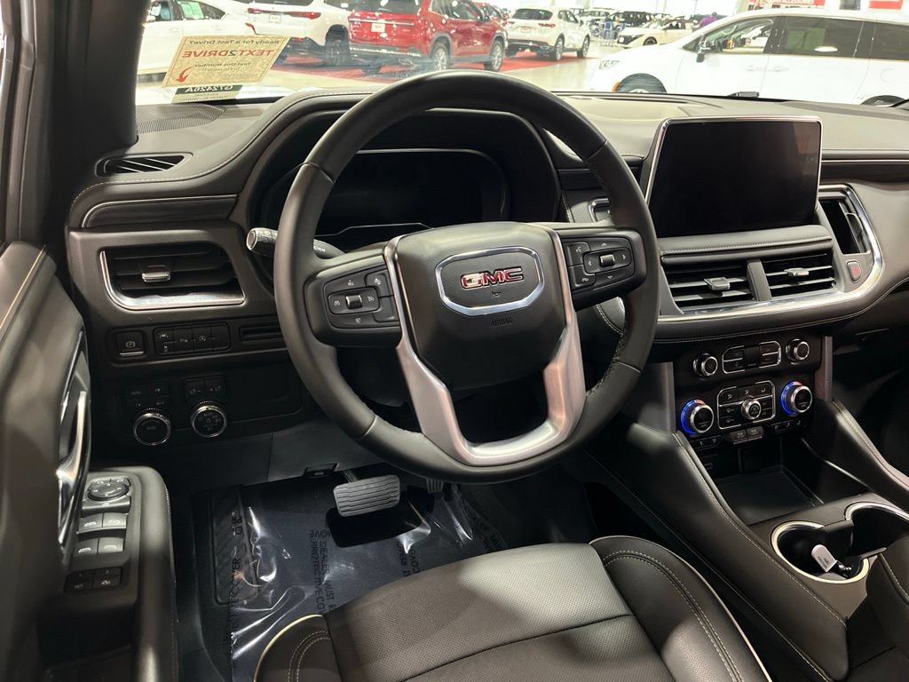 Certified 2024 GMC Yukon XL SLT AWD/4WD image 22
