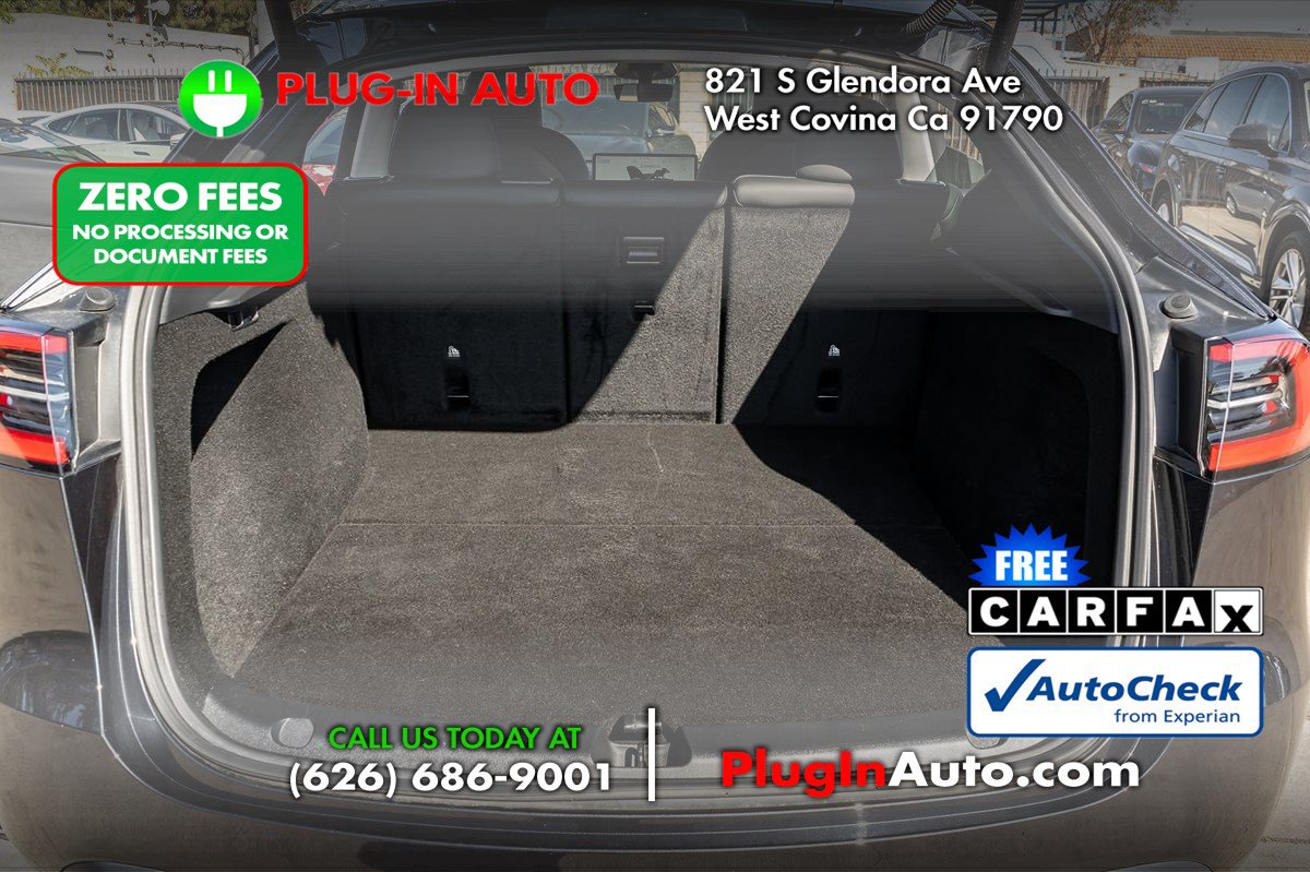 Used 2025 Tesla Model Y Long Range AWD/4WD image 11