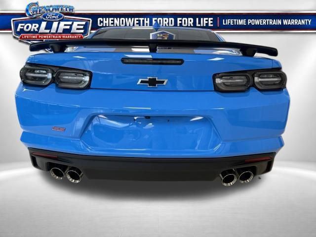 Used 2022 Chevrolet Camaro SS RWD image 4