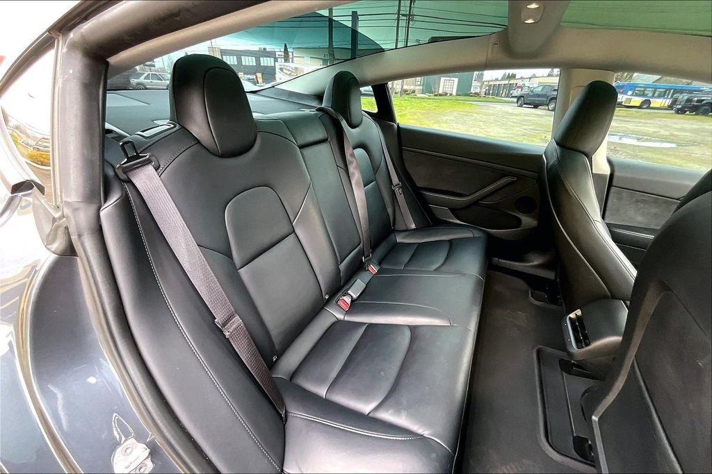 Used 2023 Tesla Model 3 Performance image 20