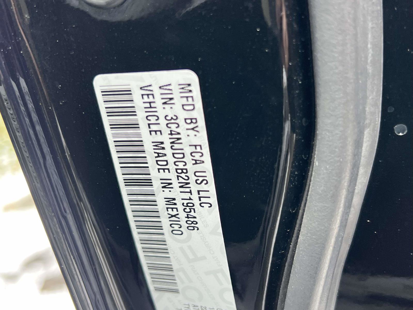 Used 2022 Jeep Compass Limited image 28