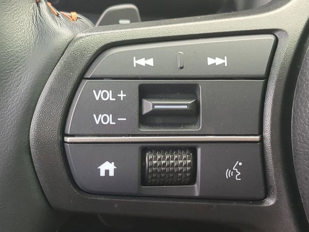 Used 2025 Honda CR-V Sport-L image 25