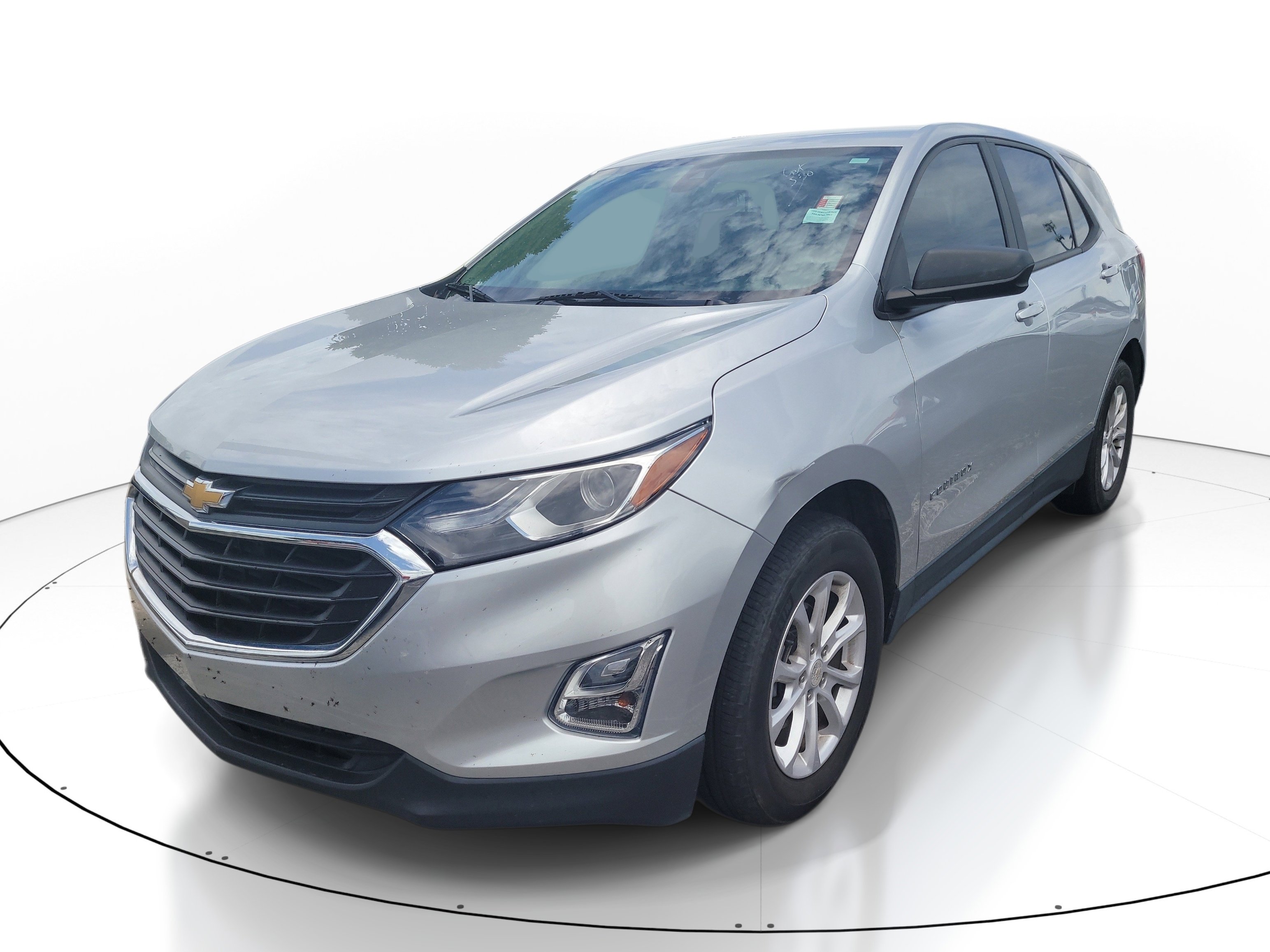 Used 2020 Chevrolet Equinox LS w/ LS Convenience Package FWD image 3