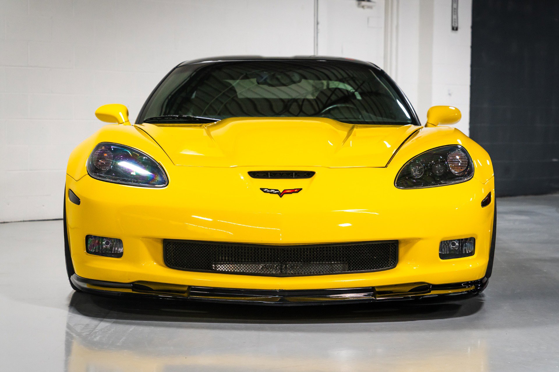 Used 2006 Chevrolet Corvette Z06 w/ Preferred Equipment Group image 8