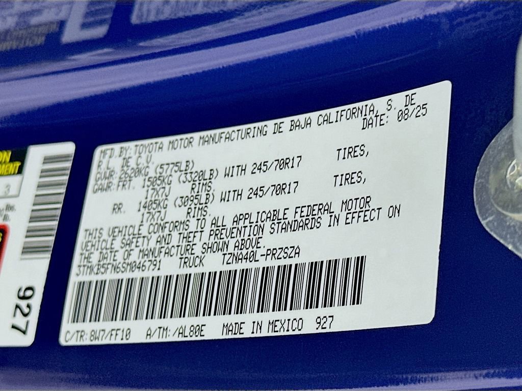 Certified 2025 Toyota Tacoma SR5 image 31