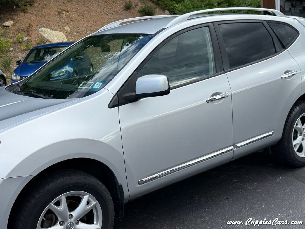 Used 2011 Nissan Rogue SV image 33