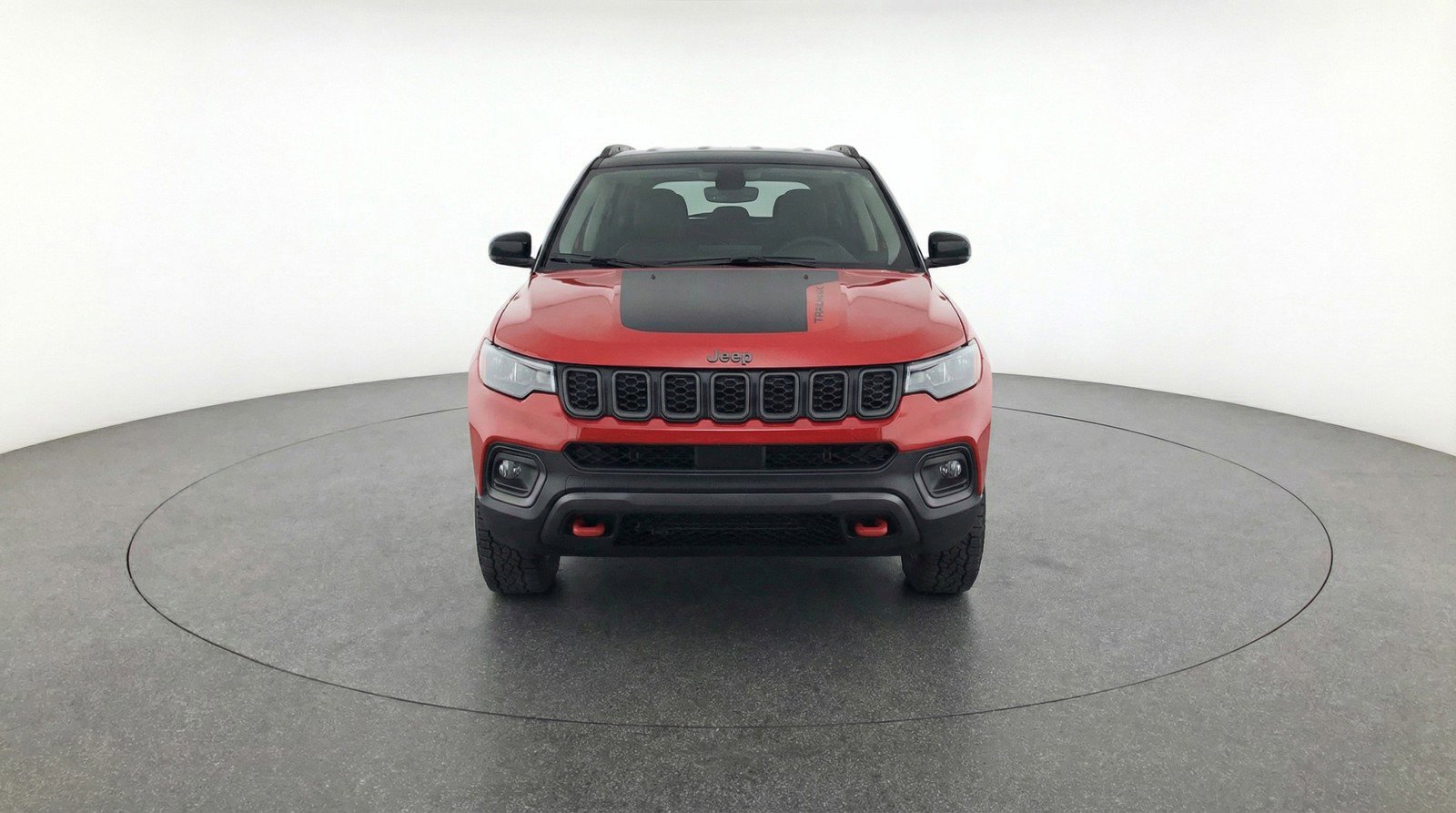 Used 2025 Jeep Compass Trailhawk AWD/4WD image 1