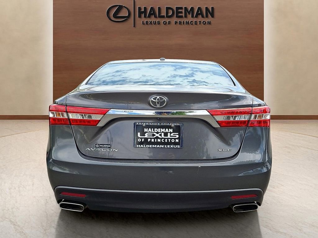 Used 2013 Toyota Avalon XLE Touring FWD image 5