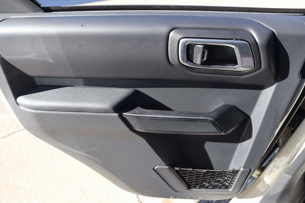 New 2025 Ford Bronco Outer Banks image 17